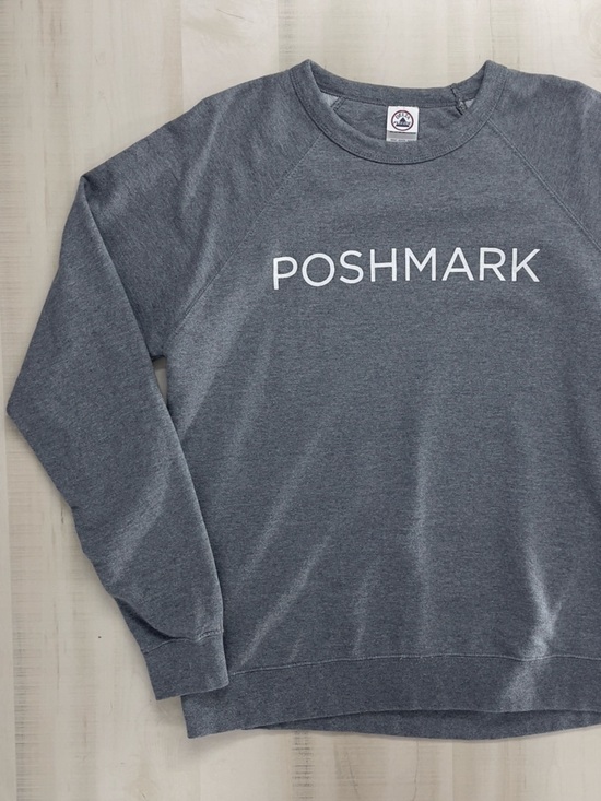 Poshmark Tops - UNISEX Poshmark Gray Crewneck Sweatshirt XL soft loose fit merch delta fleece